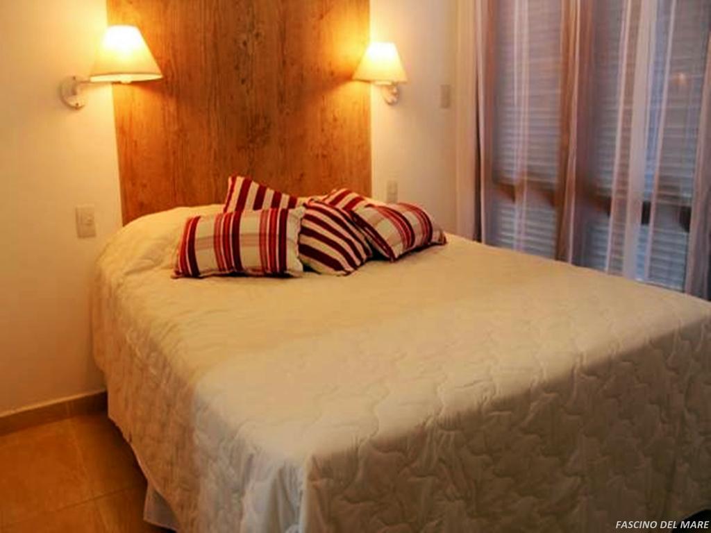 Hospedaria Fascino Del Mare Guesthouse イリャベラ 部屋 写真